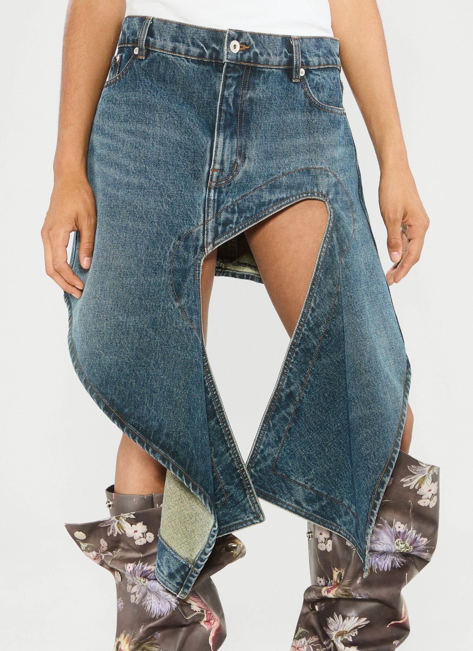 Evergreen cut out denim mini skirt – HITCHHIKER