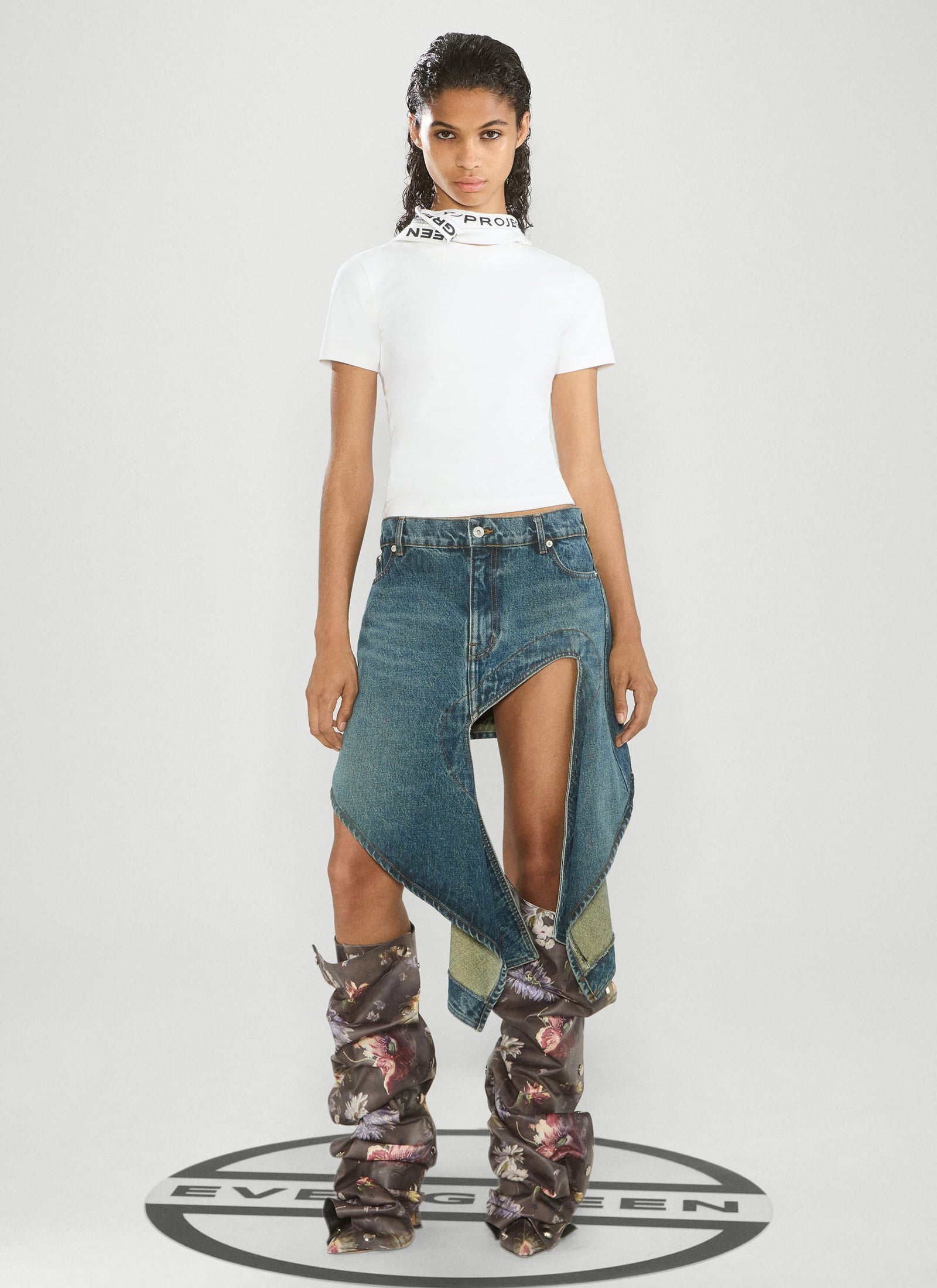 Evergreen cut out denim mini skirt – HITCHHIKER