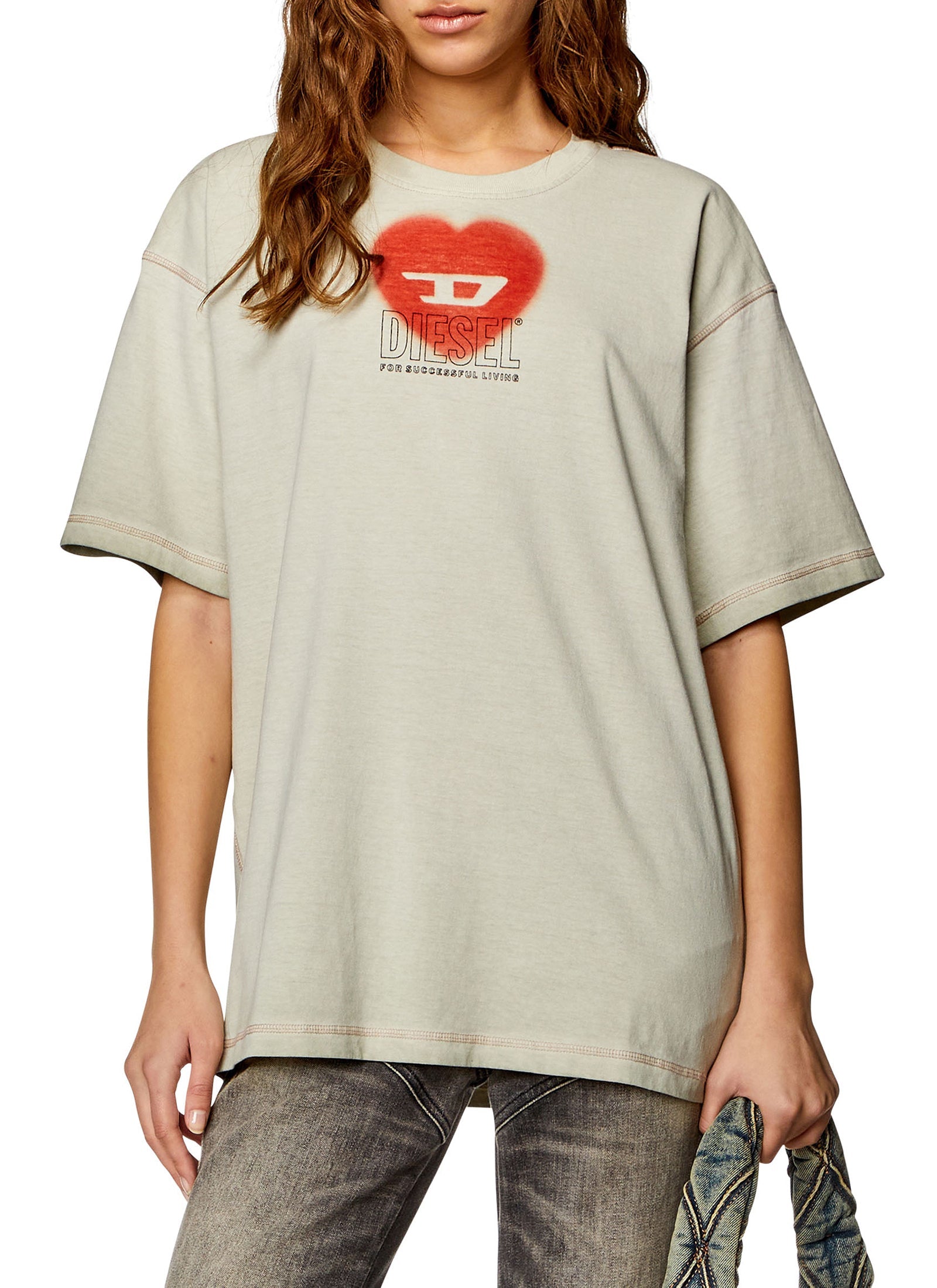 T-buxt N4 Heart Printed Crewneck T-shirt – HITCHHIKER
