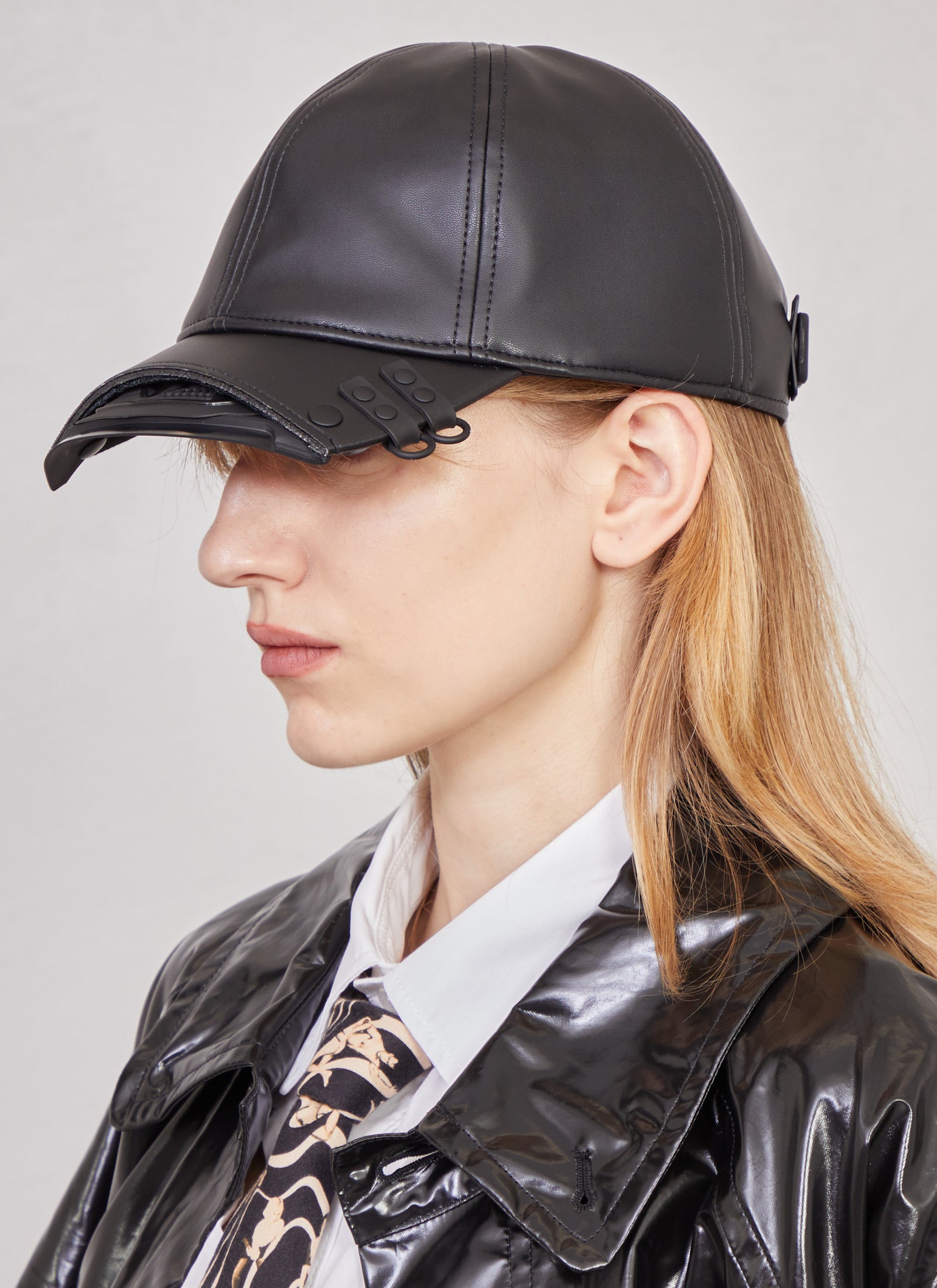 Cropped baseball cap