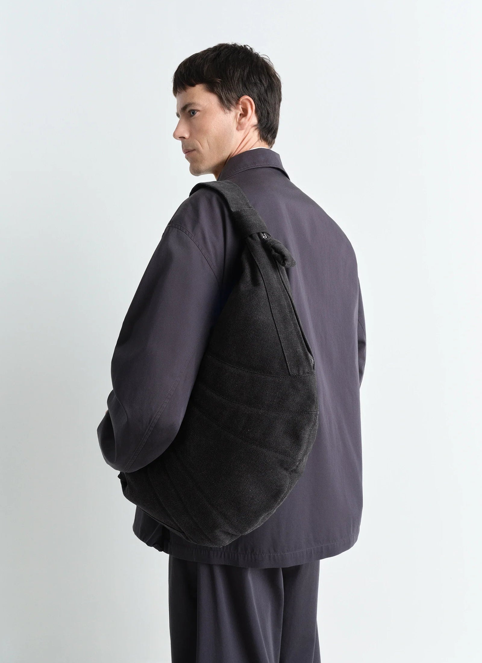 Xl Croissant Bag – HITCHHIKER