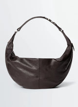 Large quiver clip bag in leather