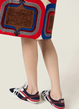 Gymnasium technical fabric and suede sneakers