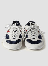 Gymnasium technical fabric and suede sneakers