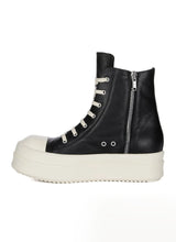 Mega bumper sneaks