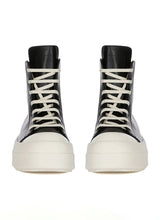 Mega bumper sneaks