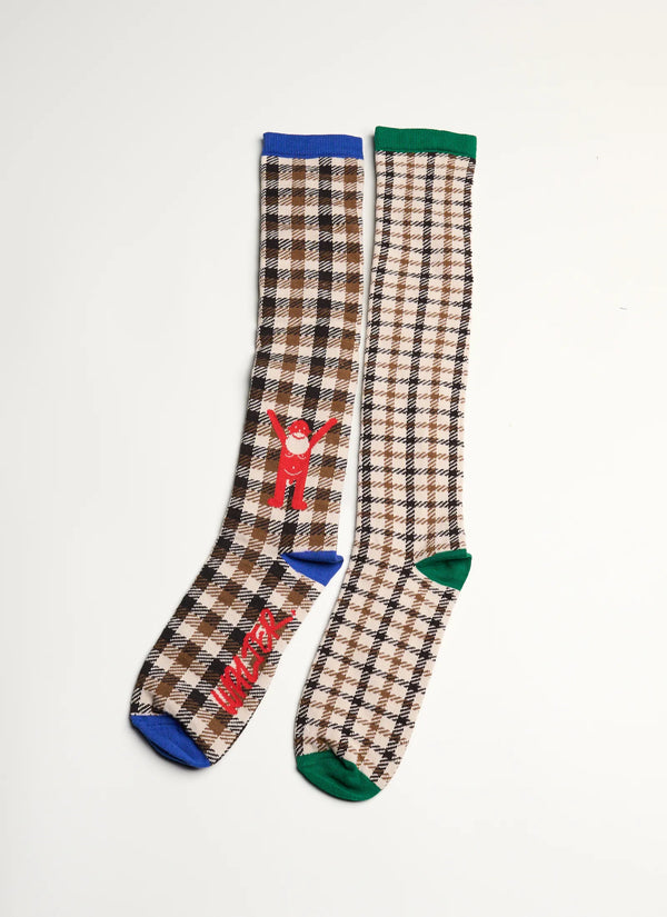 A-symmetric Check Socks