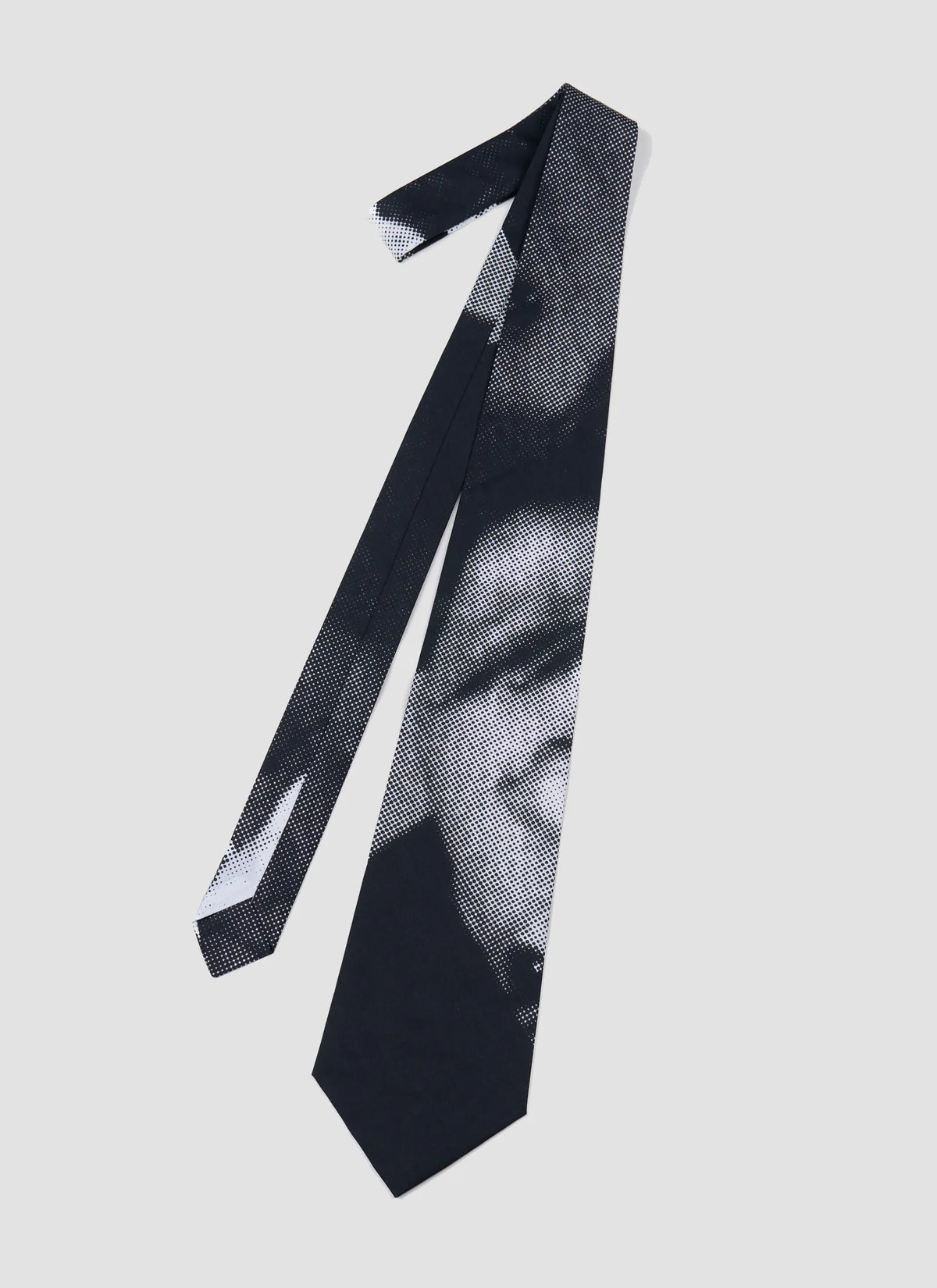 Walter Van Beirendonck – HITCHHIKER