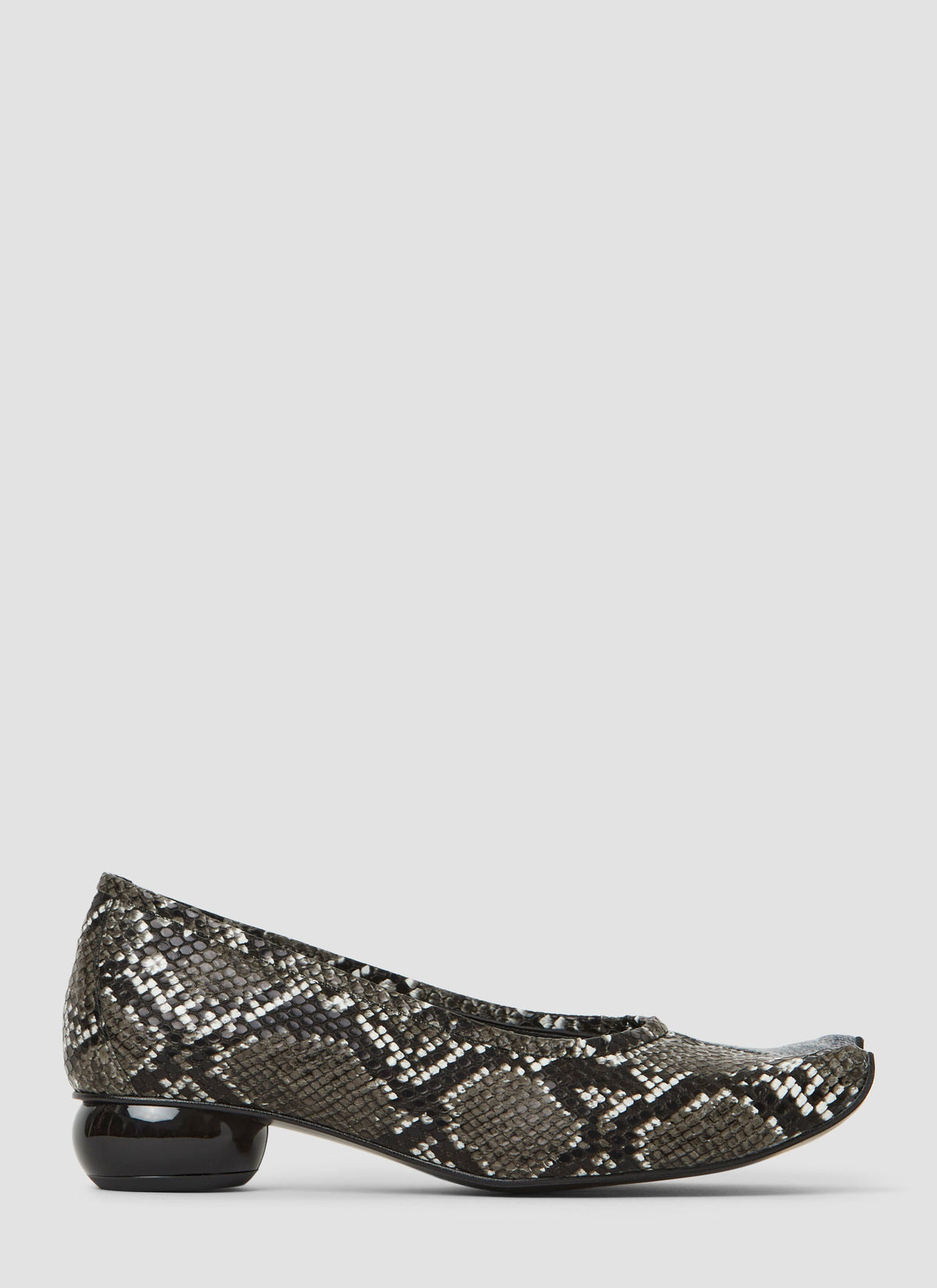 Shoes – Tagged 