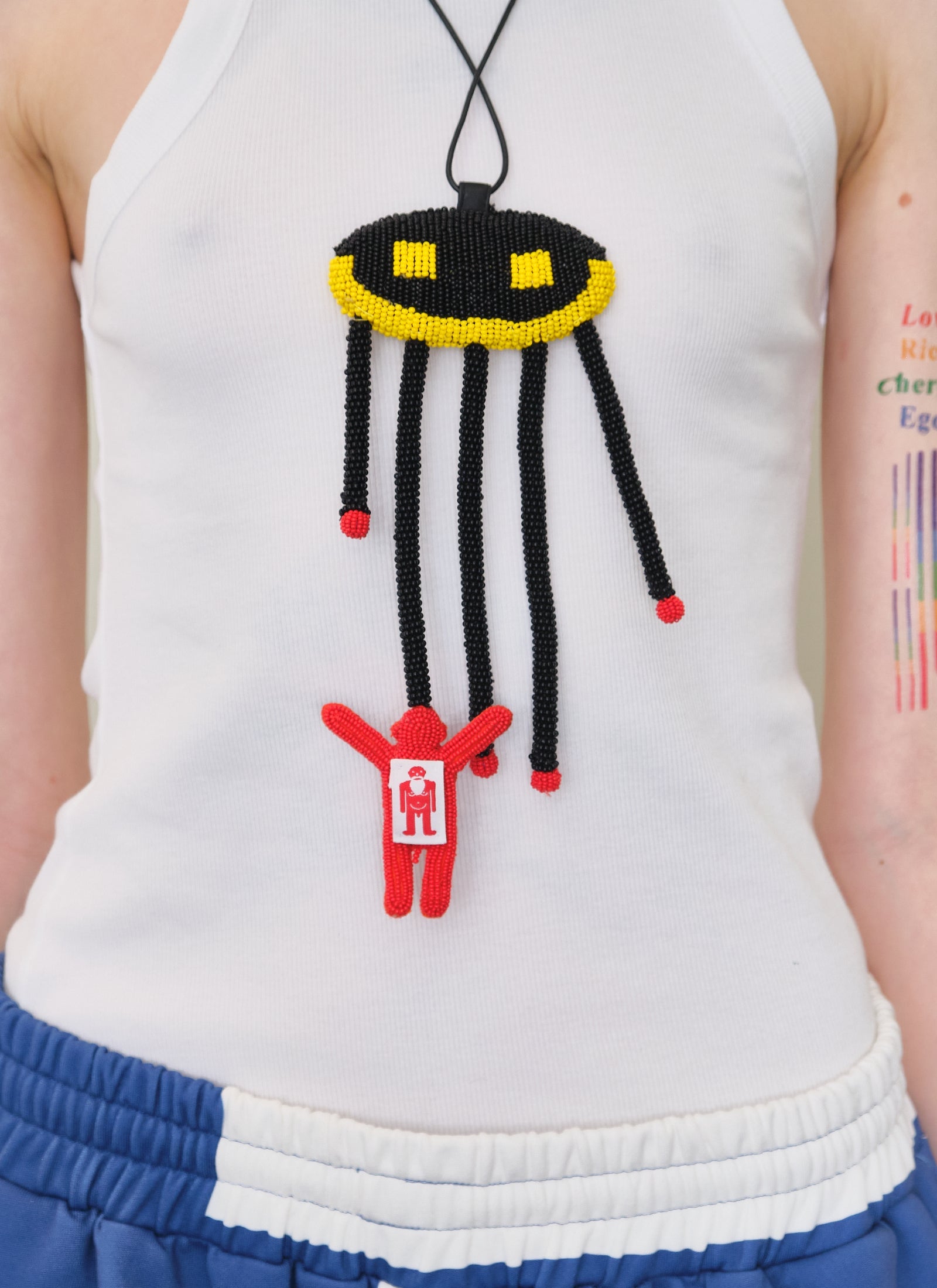 Beam Me Up Jewel – HITCHHIKER